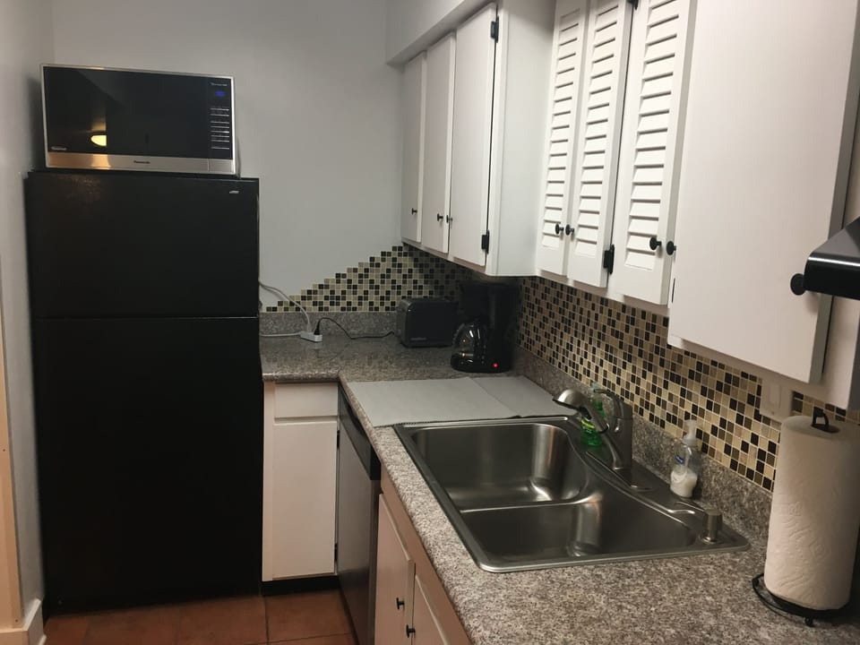 Full refridgerator and microwave