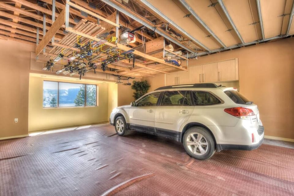 8a761c93 24fc 4a2f 9dac 3c590a5d2e3f