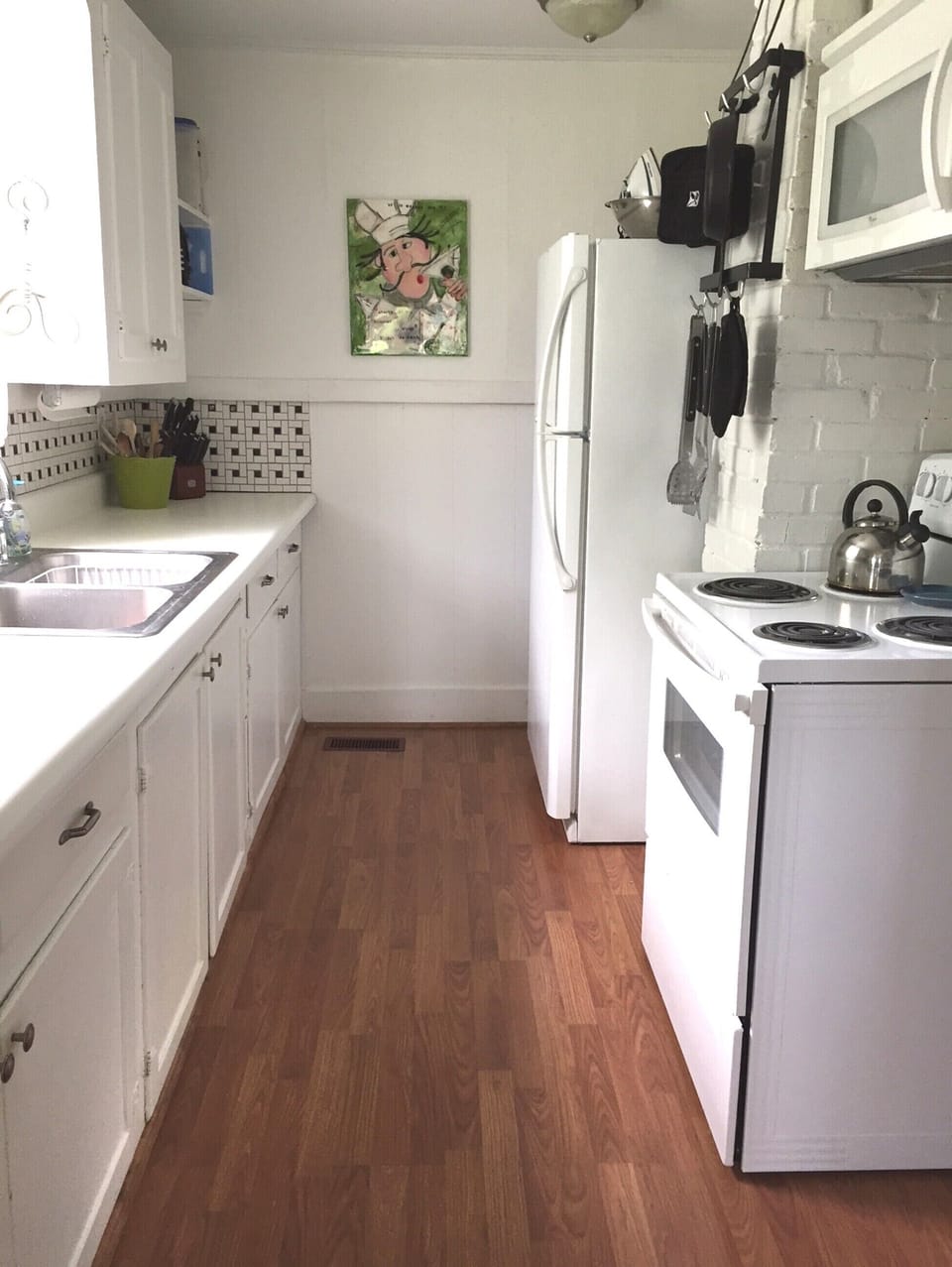 Well equipped kitchen.