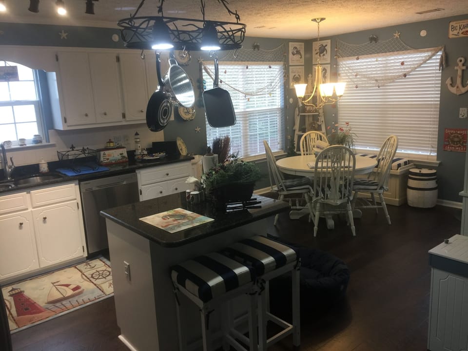 Nautical themed kitchen and breakfast room. Very well provisioned. Alexa enabled