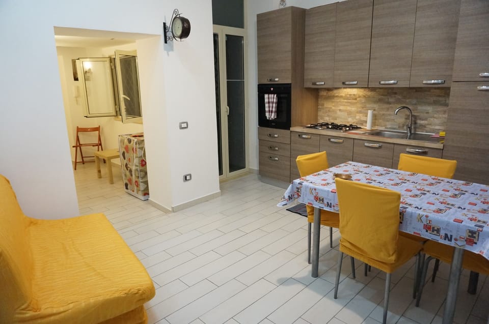 Entrance and living room