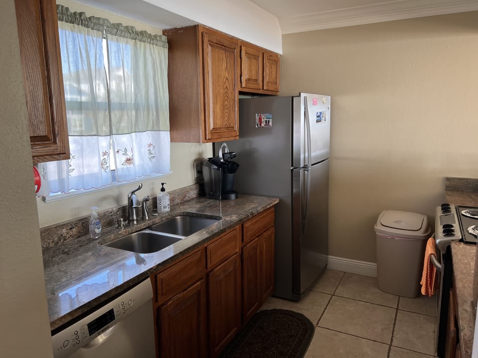 2nd floor kitchen