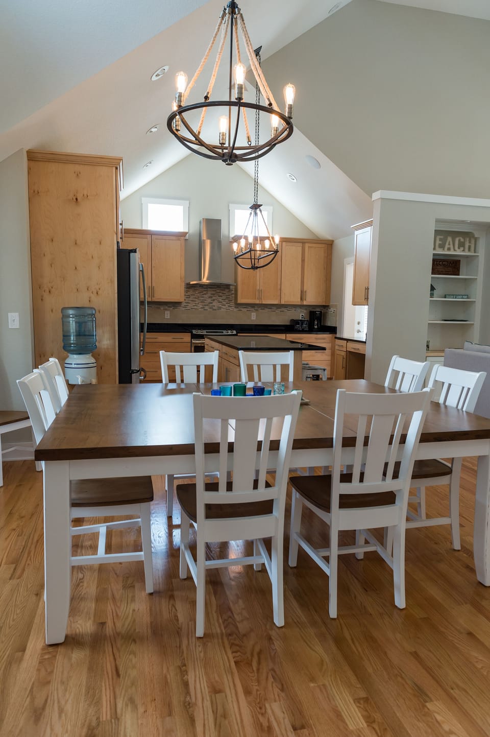 Large dining room table, seat 10