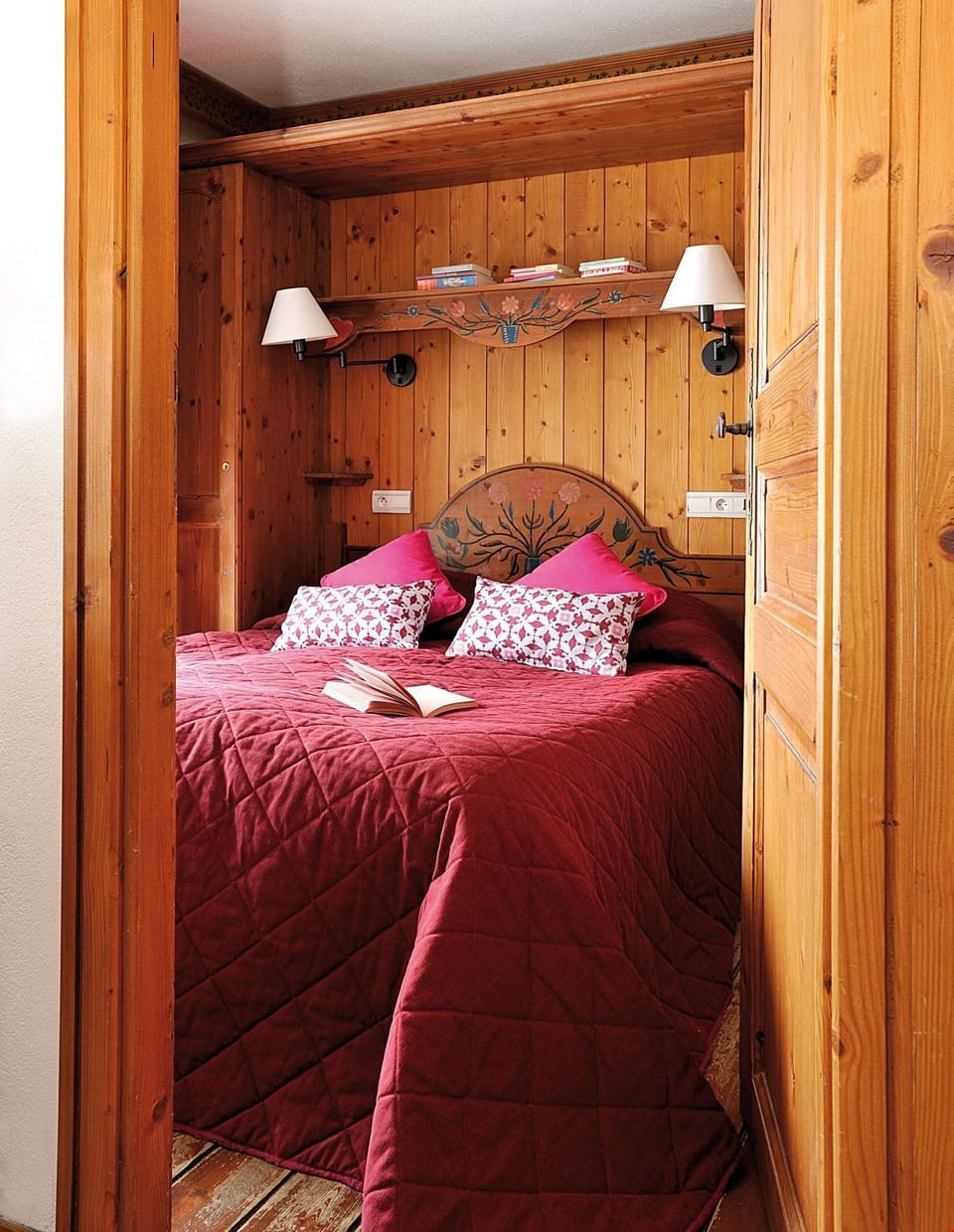 Get a peaceful night sleep in our cozy bedrooms.