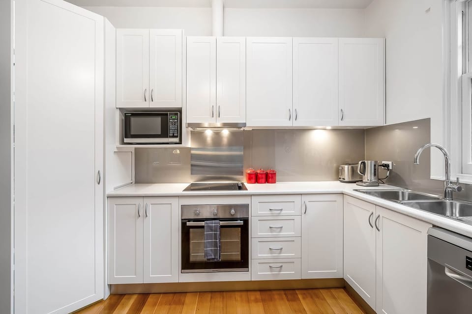Kitchen - from rear hall