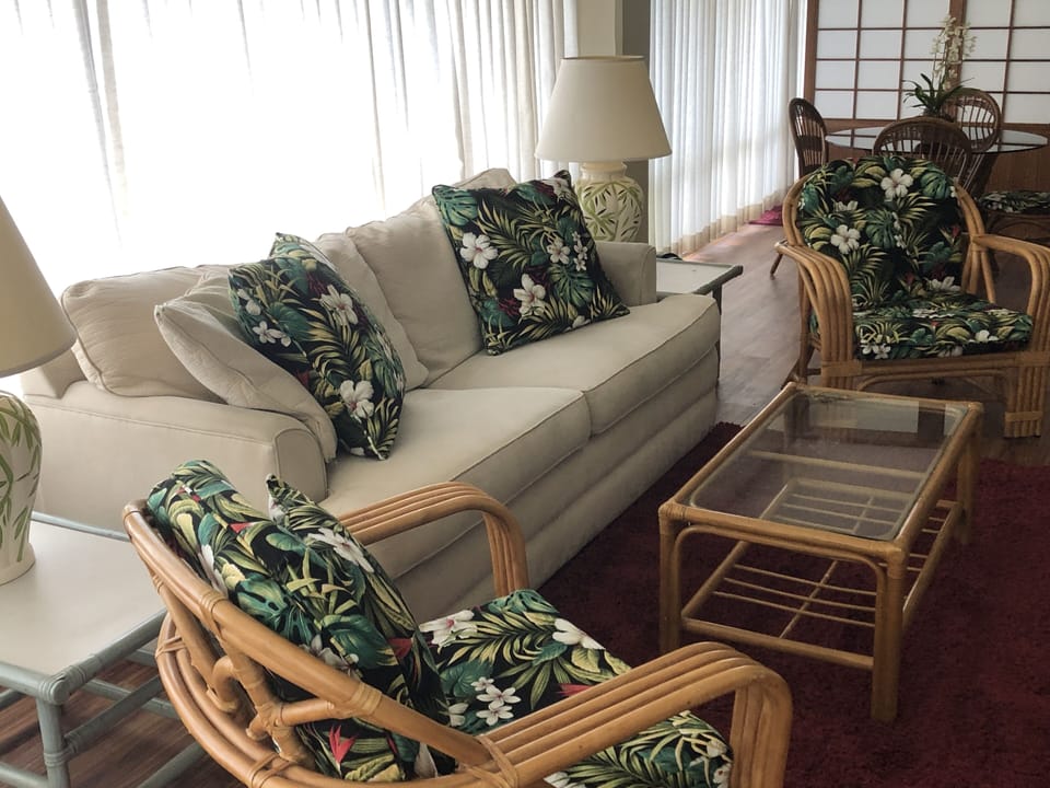 Living room - new tropical theme