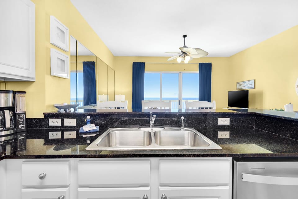 Doing the dishes with that view makes it almost seem fun :)