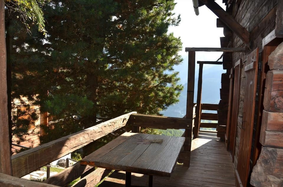 balcony (1)
