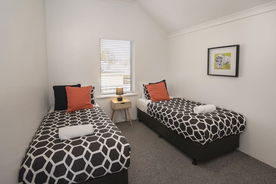 The singles are ideal for families and small groups.