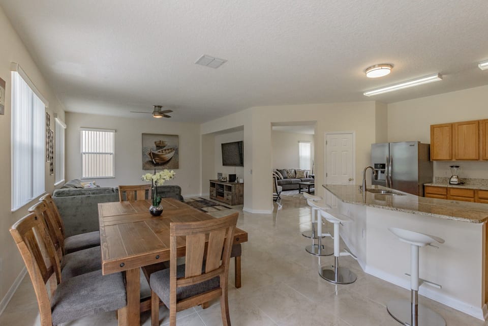 TV room, dining room and kitchen to keep the family together