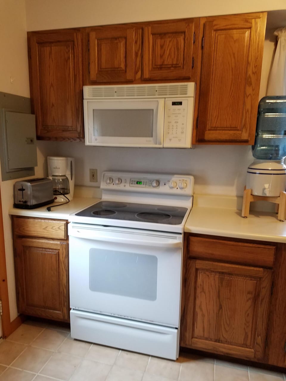 Upgraded kitchen appliances