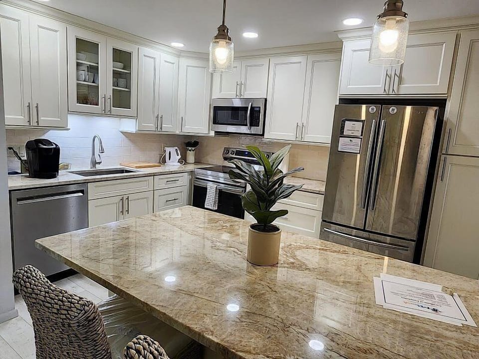 Kitchen 2