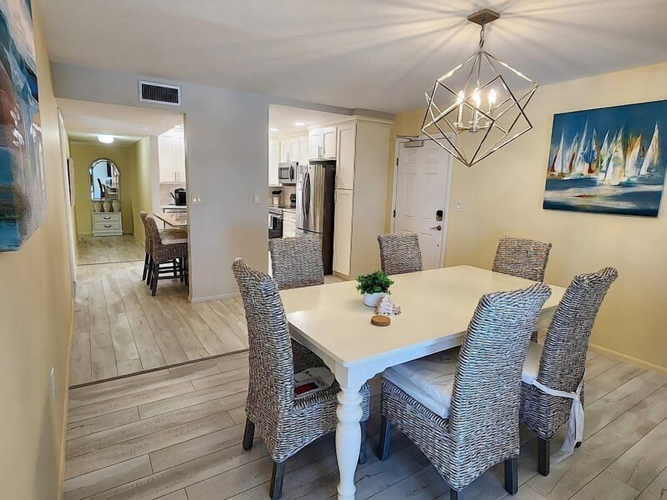 Dining Room 2