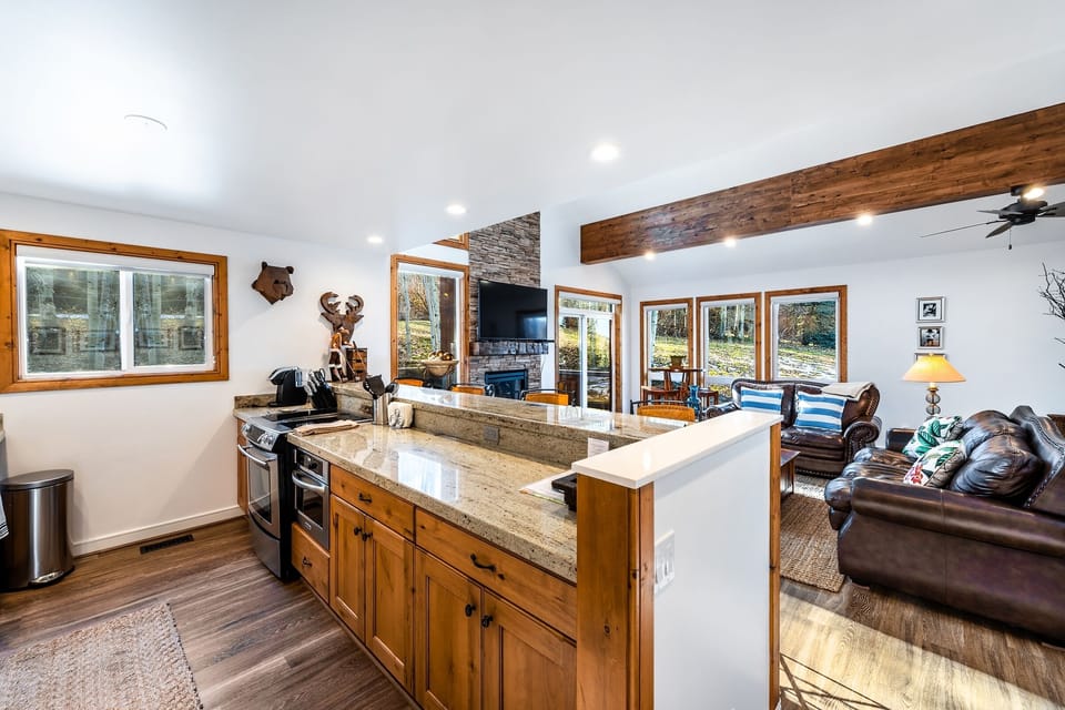 Park City Resort Lodging-Three Kings 93