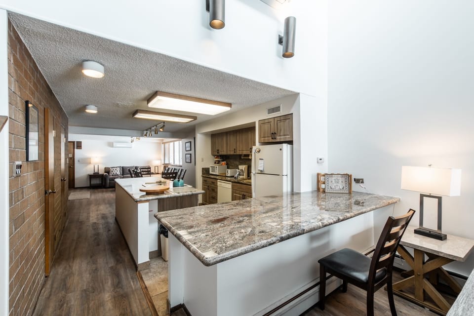 Park Avenue 216-Park City Resort Lodging