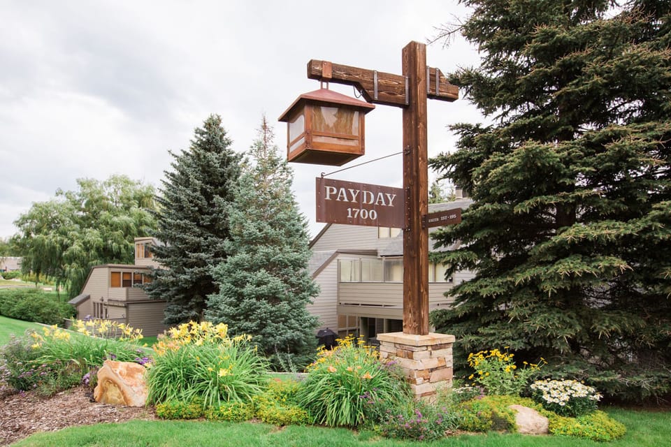 Park City Resort Lodging-Pay Day 189