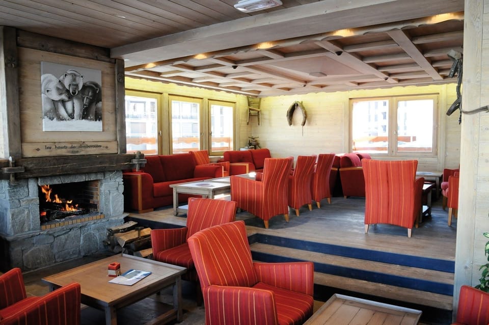 Indulge in a delicious meal at the on-site restaurant!