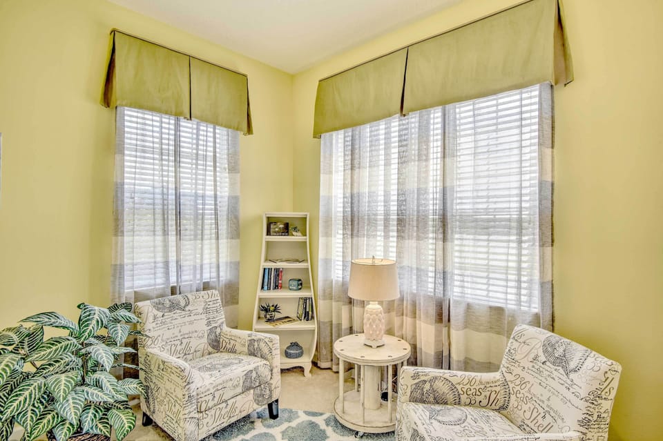 Lounge Area