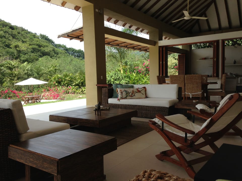 EXCLUSIVE COUNTRY HOUSE NEAR PAYANDE GOLF CLUB & RESORT