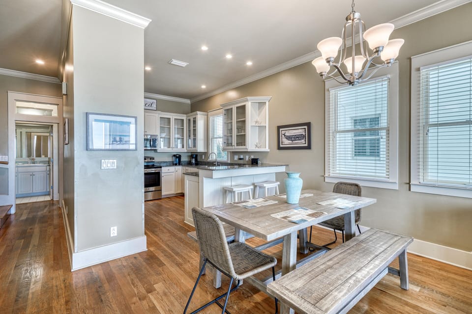 2nd floor kitchen & dining area.