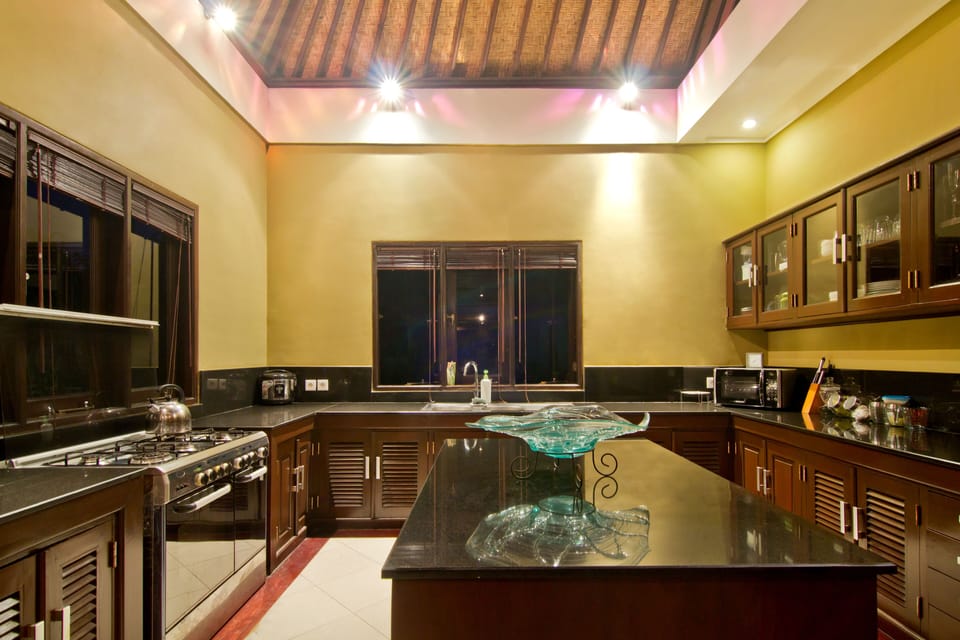 Kitchen on 1st floor (staff kitchen on ground level)