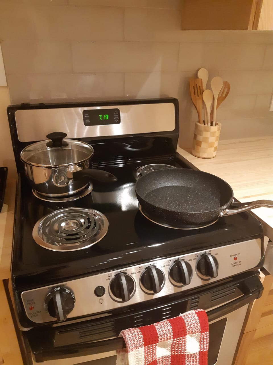 pots and pans 