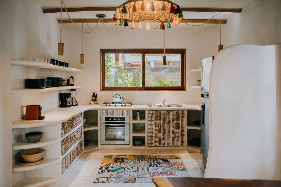 fully equipped kitchen