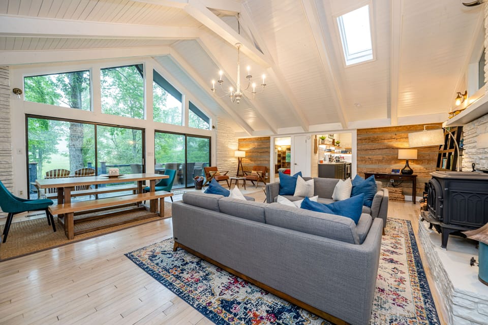 Just relax and enjoy each others company