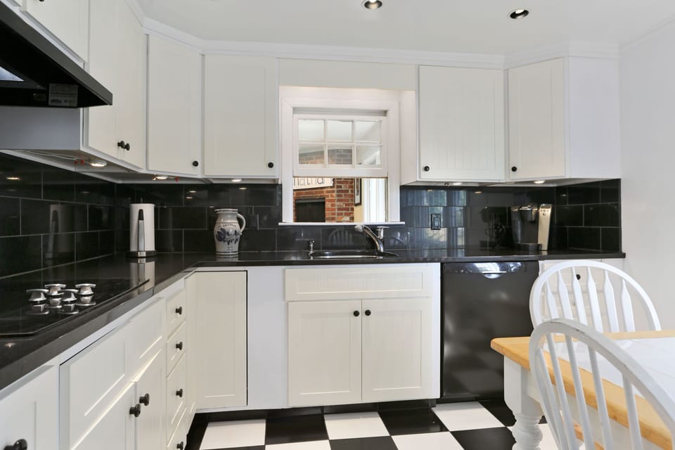 Granite counters, Bosch Dishwasher