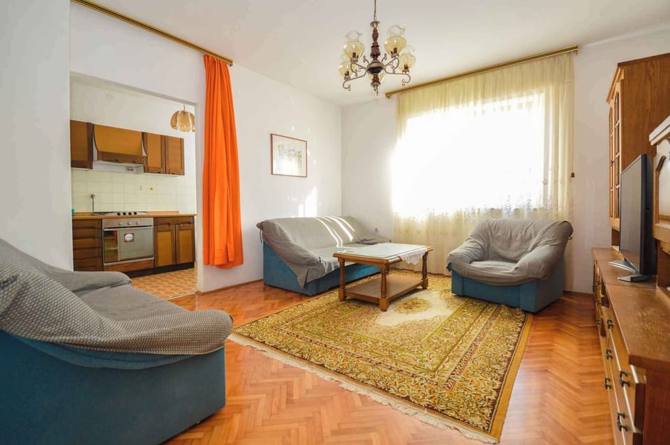 living/bedroom