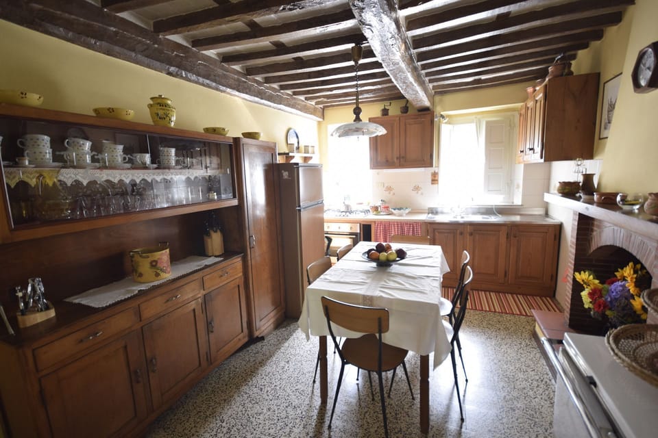 Dining Room, Kitchen