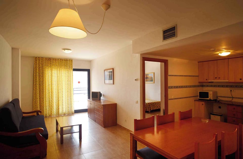living/bedroom
