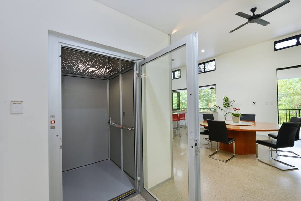 The elevator provides access for wheelchairs and heavy luggage.