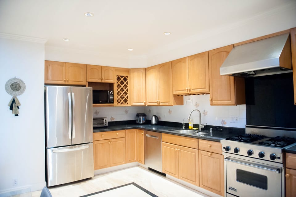 Top quality appliances updated within 2 years