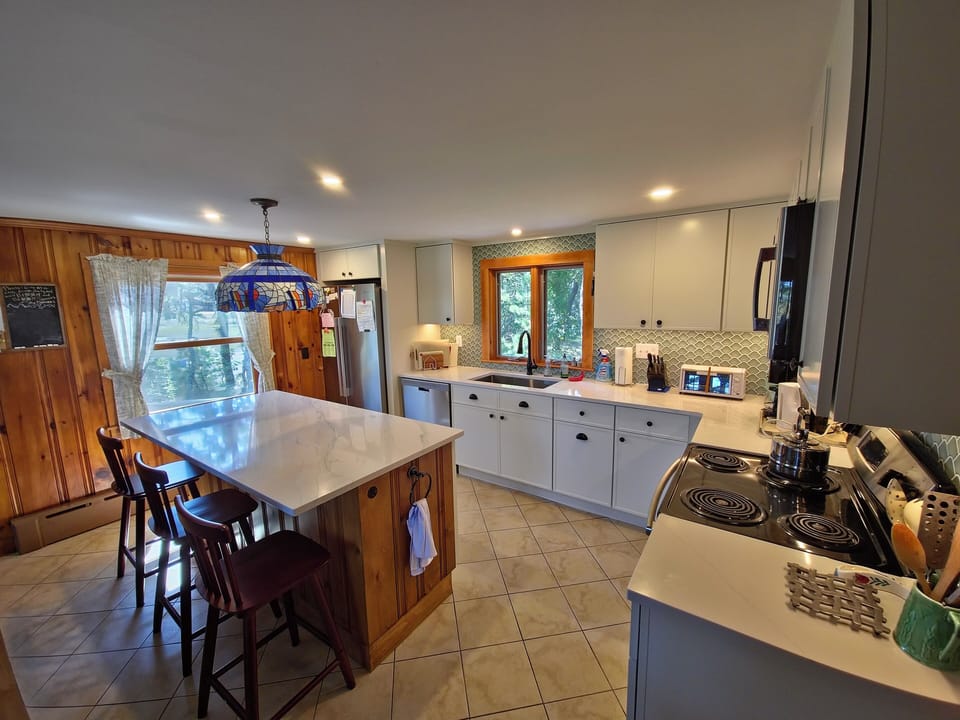 Newly Renovated Kitchen