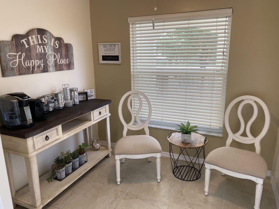 Time for coffee or tea? Enjoy our station with both Keurig and Nespresso makers.