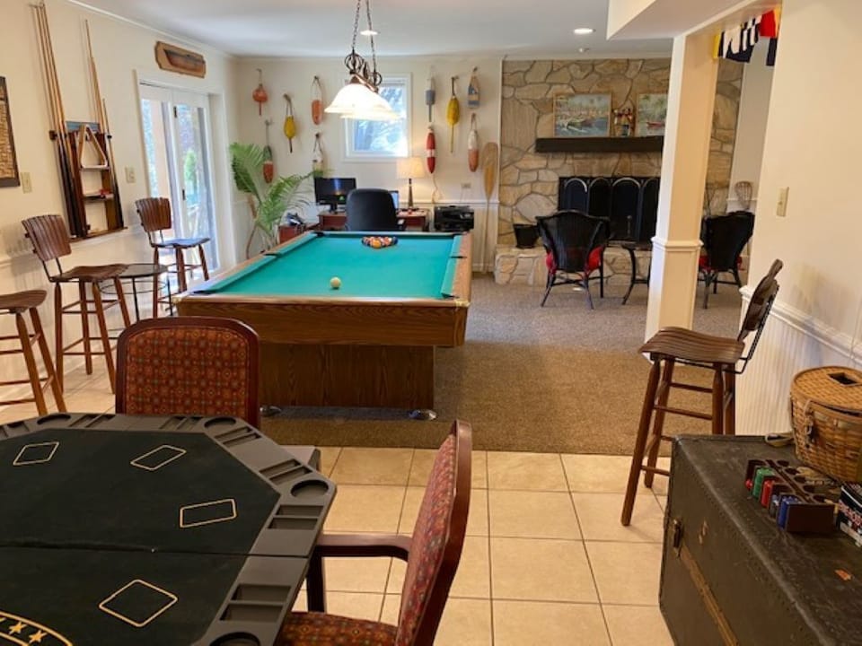  Lower level rec room with walk out access to backyard.