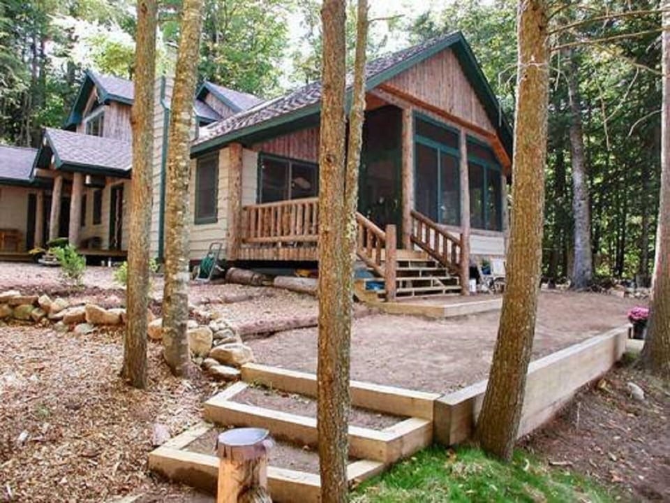 Screened porch