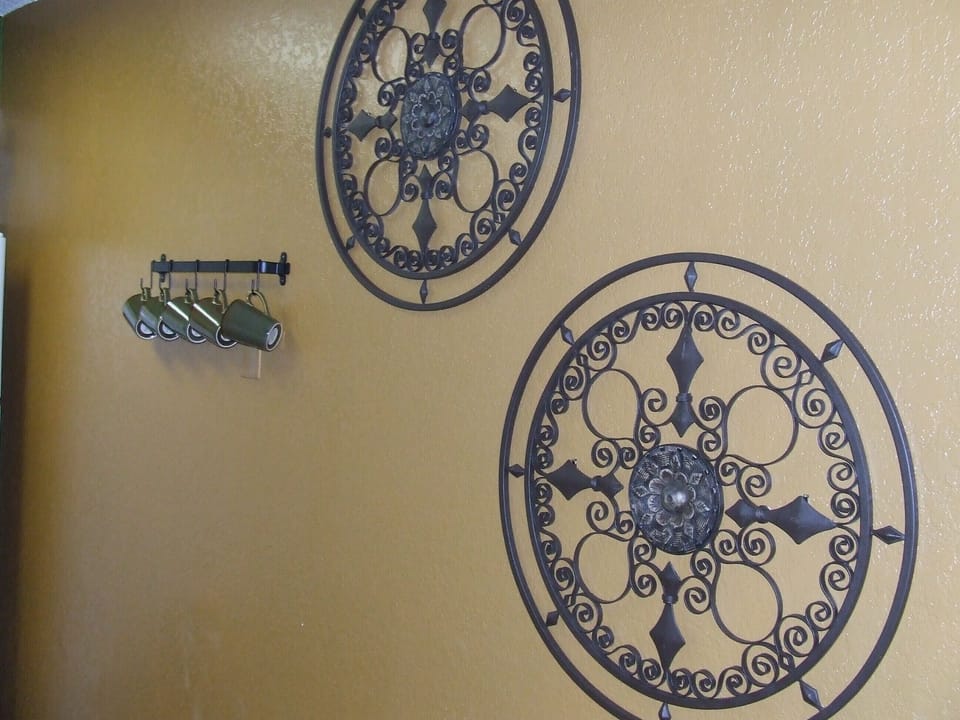 Stylish décor.