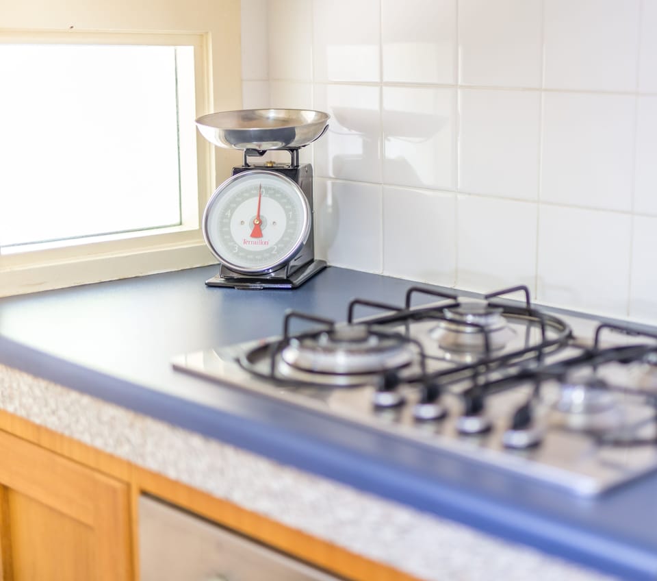 Kitchen - stove