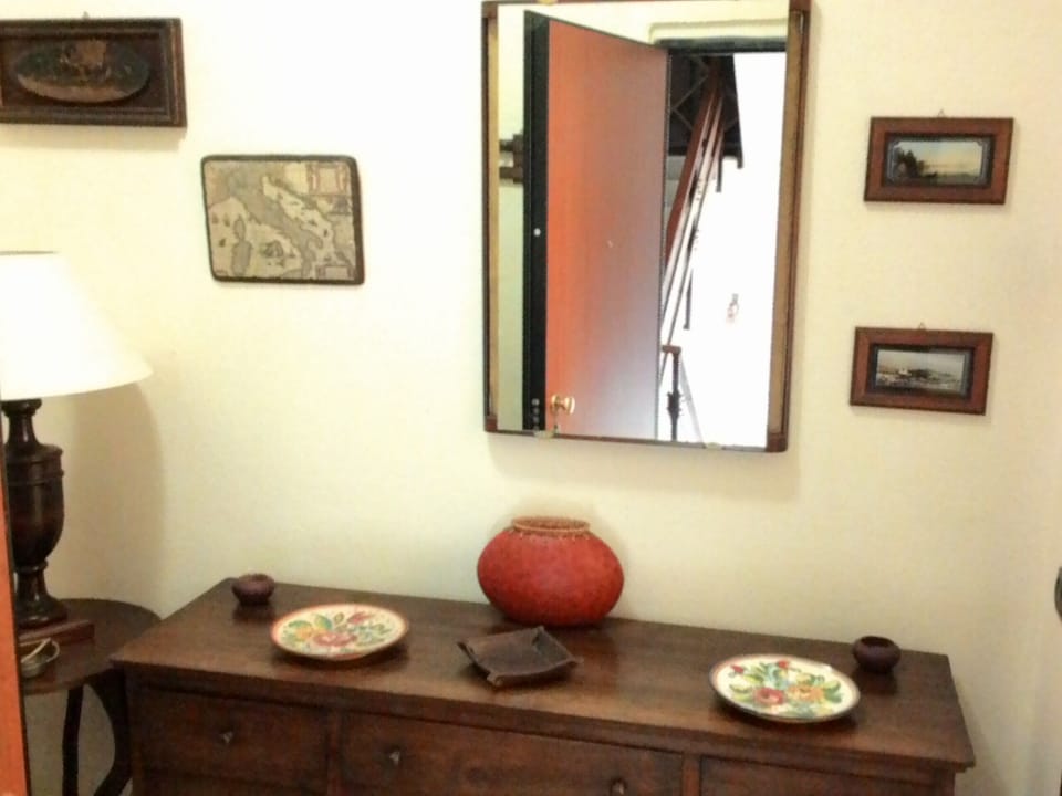 Photo 11 : house entrance