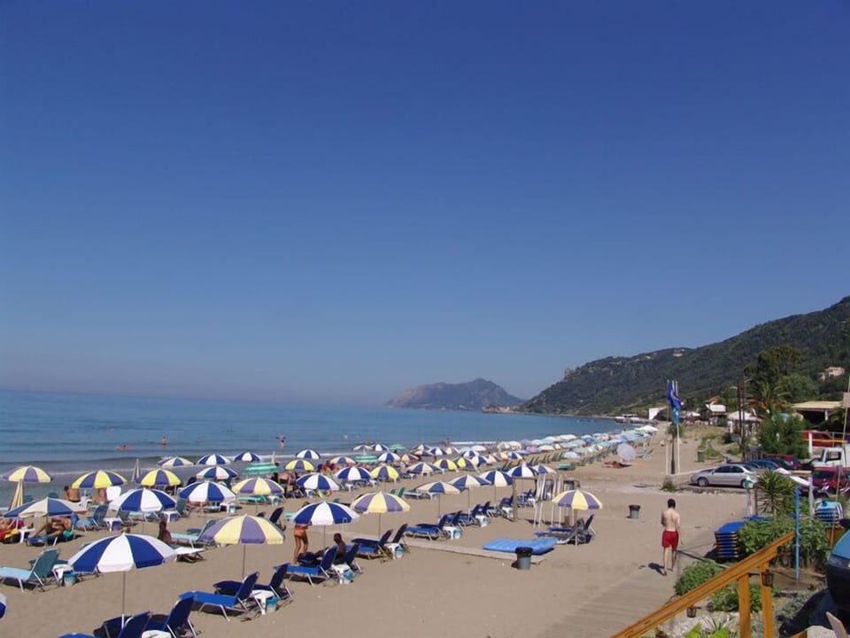 Agios Gordios Beach