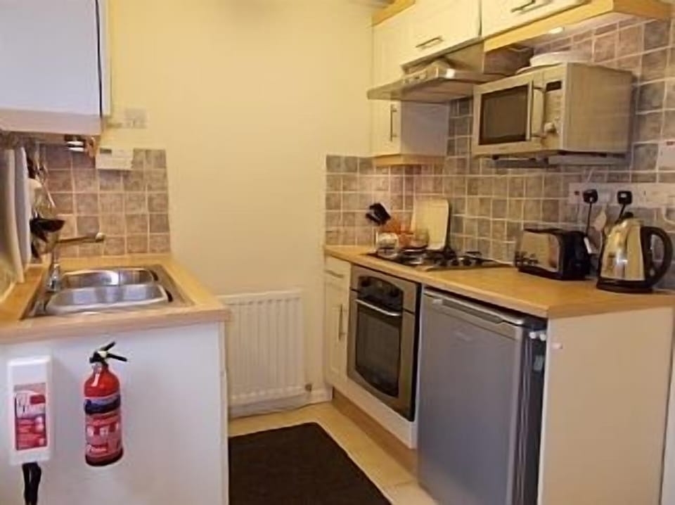 Cottage kitchen