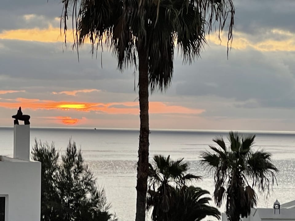 Beach/ocean view