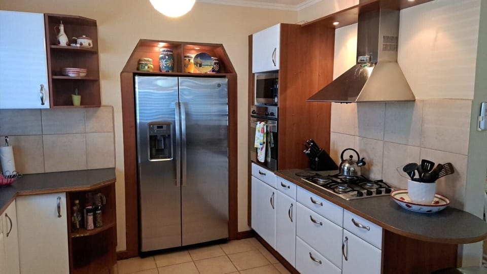 Kitchen with stove, oven and microwave