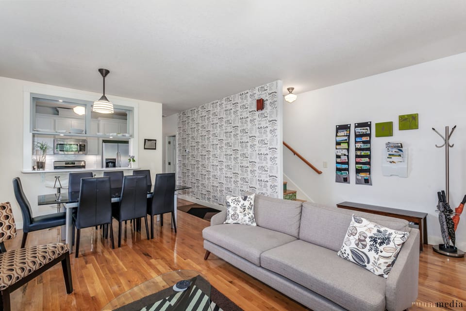 The Ginkgo House accommodates your whole group with togetherness & private space