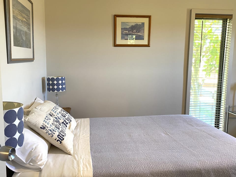 Bedroom 3 with a queen and single bed