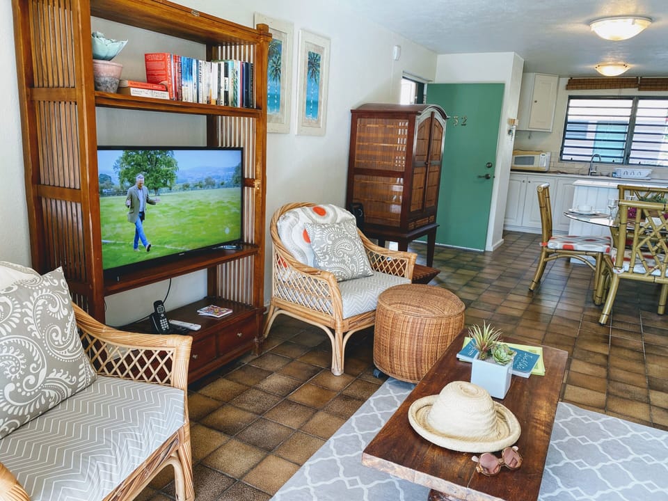 Comfortable Living Room, with TV and WiFi