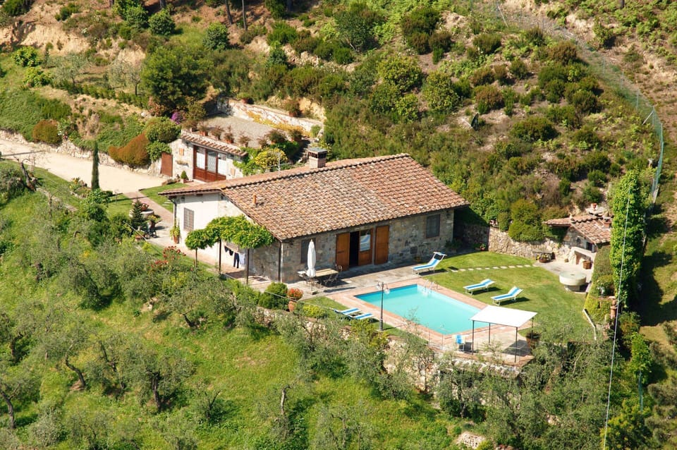Building Exterior, Pool