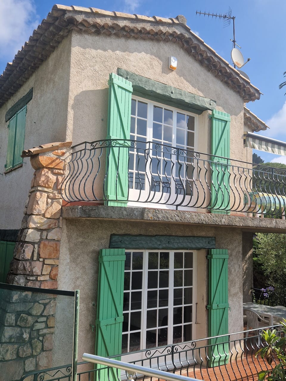Exterior